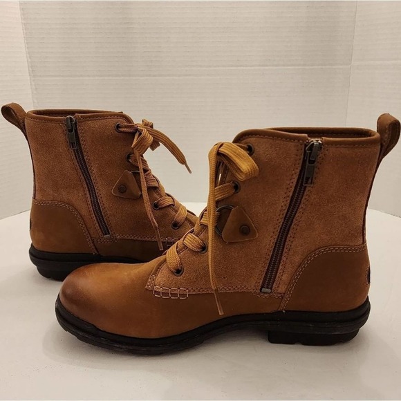 Ugg HAPSBURG LACE WATERPROOF LEATHER BOOTS 1120781 women's size 8.5 new!!! - Picture 8 of 13